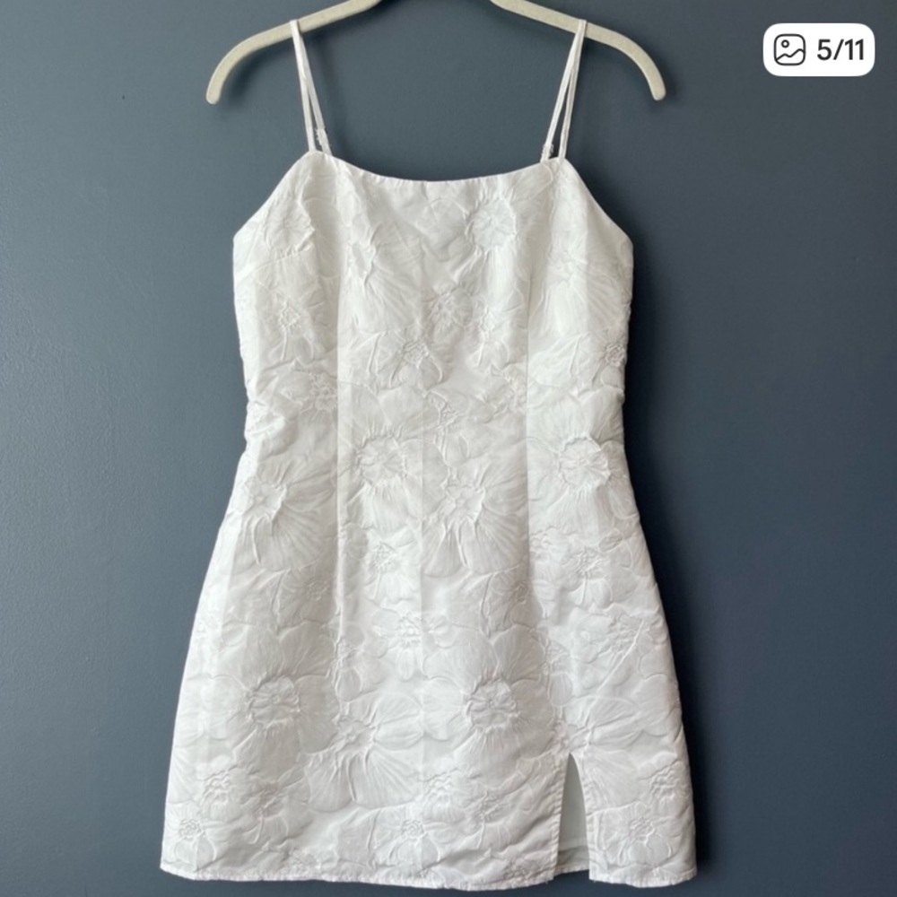 Lulu's White Floral Mini Dress